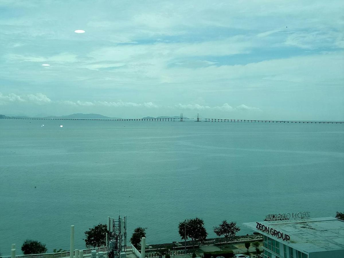 Loft Pano Seaview Suite 2 Bedroom By The Only Bnb Jelutong Exterior foto
